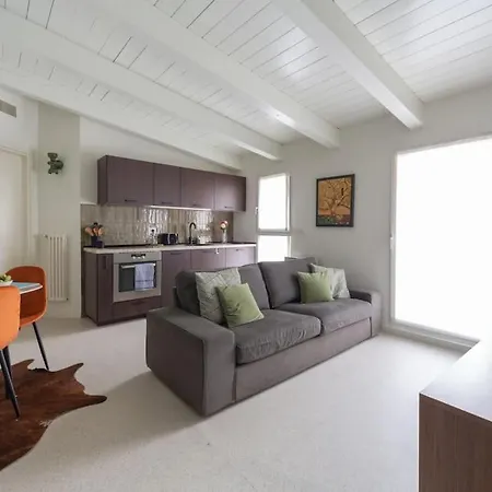 Castaldi Charming Suite-hosted By Sweetstay Milán