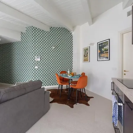 Castaldi Charming Suite-hosted By Sweetstay Milan