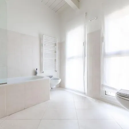 Apartment Castaldi Charming Suite-hosted By Sweetstay