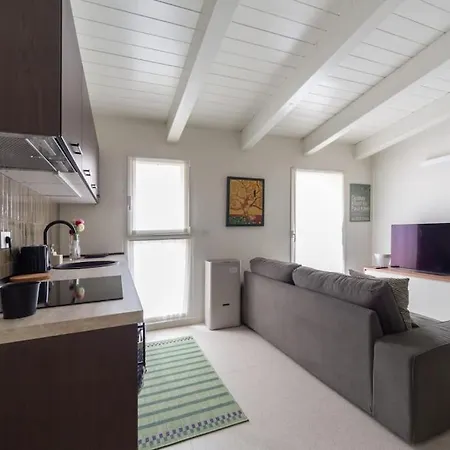 Apartment Castaldi Charming Suite-hosted By Sweetstay *