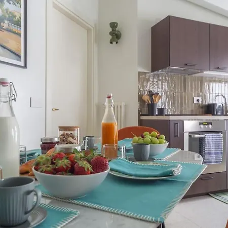 Castaldi Charming Suite-hosted By Sweetstay Apartment Milan